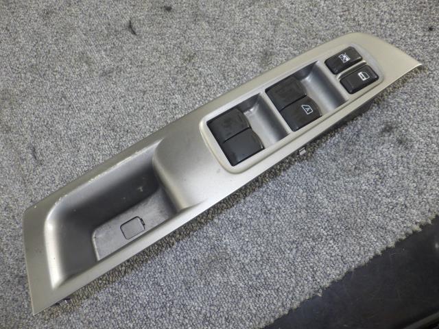 สวิตช์กระจกไฟฟ้า(Forester) อะไหล่แท้ ระบบไฟฟ้าอื่นๆ 83071SC000