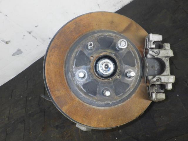 ดุมอาร์ซ้าย ASSY (Forester) อะไหล่แท้ อะไหล่ช่วงล่างอื่นๆ 28411FL050