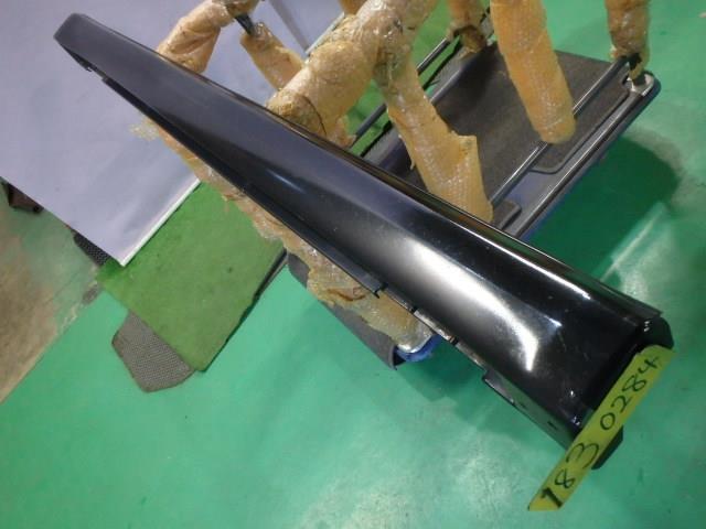 กาบบันไดข้างขวา (Impreza) อะไหล่แท้ ข้างแอโร 96051FE000VO