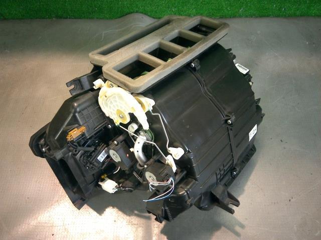 ระบบทำความร้อนแอร์อื่นๆ (Forester) อะไหล่แท้ ระบบไฟฟ้าอื่นๆ 72110FJ170