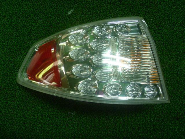 ไฟท้ายซ้าย Koito (Impreza) อะไหล่แท้ เลนส์ท้าย 84912-FG010