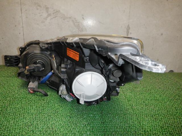 ไฟหน้าขวา Koito ASSY (Legacy) อะไหล่แท้ ไฟหน้า 84001AJ080