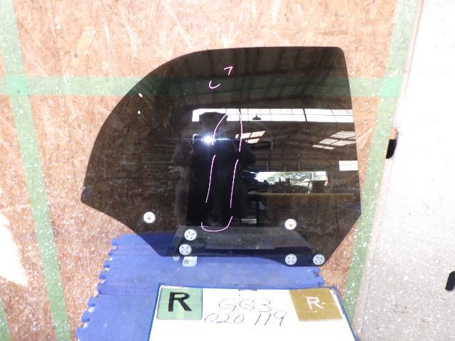 กระจกประตูกลางขวา R (Impreza) อะไหล่แท้ อะไหล่ตัวถังอื่นๆ 62011FE104