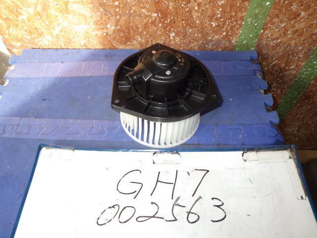มอเตอร์โบลเวอร์ฮีตเตอร์ (Impreza) อะไหล่แท้ ระบบไฟฟ้าอื่นๆ 72223SA010