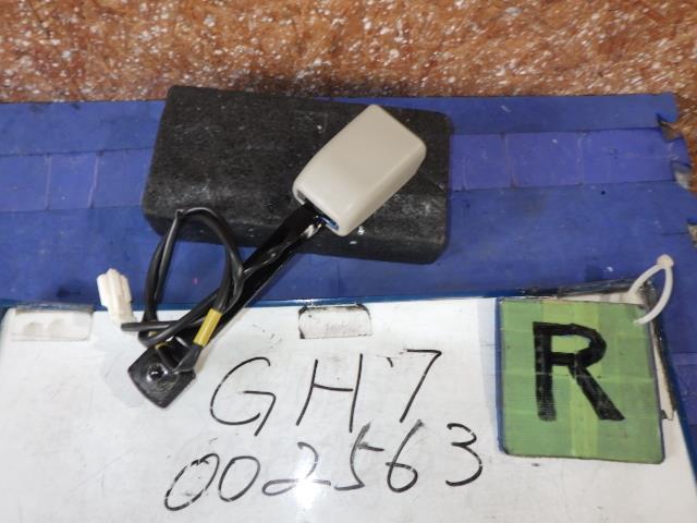 เข็มขัดนิรภัยคนขับ (Impreza) อะไหล่แท้ เข็มขัดนิรภัย 64630FG000AN