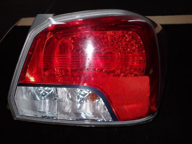 MOBIS ไฟท้ายขวา (Impreza) อะไหล่แท้ เลนส์ท้าย 84912FJ000