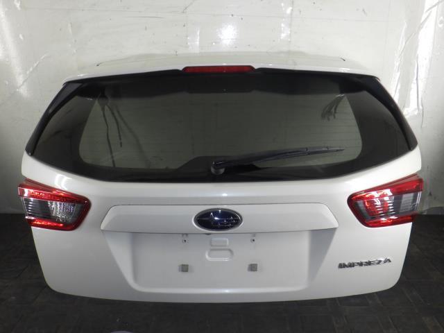ประตูหลังรถยนต์ ASSY (Impreza) อะไหล่แท้ ชิ้นส่วนอื่นๆ ของร่างกาย 60809FL0009P