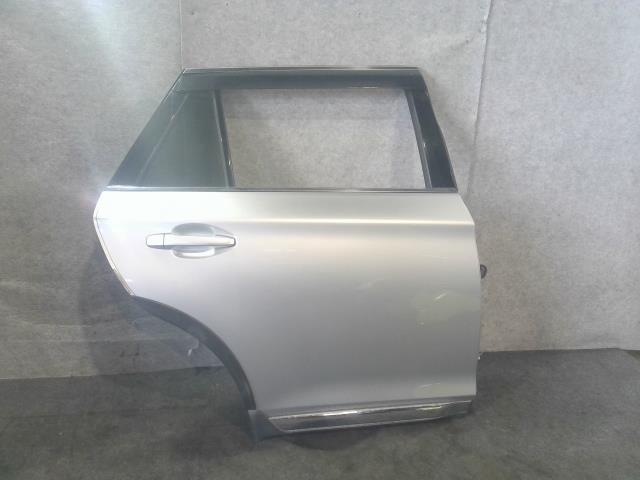 ประตูกลางขวา R ASSY (Legacy) อะไหล่แท้ ชิ้นส่วนอื่นๆ ของร่างกาย 60409AL0209P