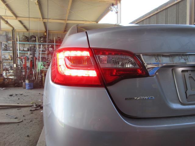 ไฟท้ายซ้าย Koito (Legacy) อะไหล่แท้ เลนส์ท้าย 84912AL100