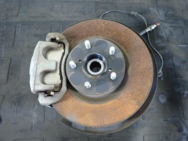 ดุมข้อเหวี่ยง F ขวา ASSY (Impreza) อะไหล่แท้ อะไหล่ช่วงล่างอื่นๆ 28311FL000