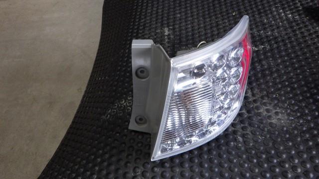 ไฟท้ายขวา Koito (Impreza) เลนส์ท้ายแท้ 84912-FG000