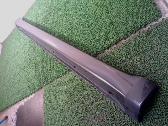 กาบบันไดข้างขวา (Legacy) อะไหล่แท้ Side Aero 96051AG000LE