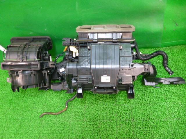 เครื่องทำความเย็นแอร์ (Forester) อะไหล่แท้ ระบบไฟฟ้าอื่นๆ 72100SJ272