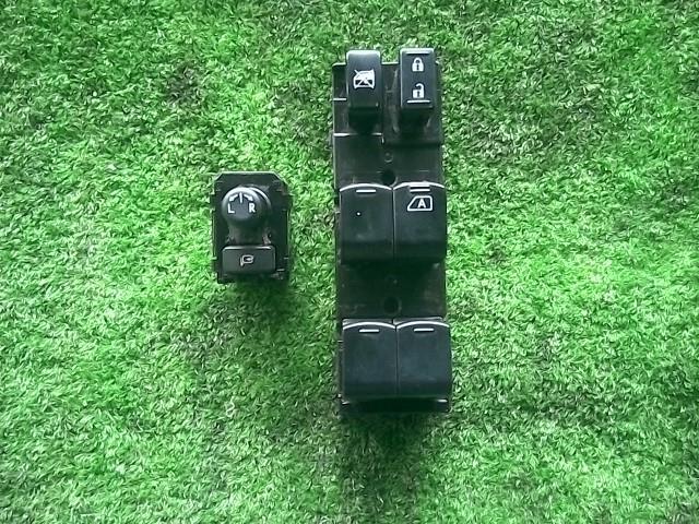 สวิตซ์กระจกไฟฟ้า(Impreza) อะไหล่แท้ อุปกรณ์ไฟฟ้าอื่นๆ 83071FJ001