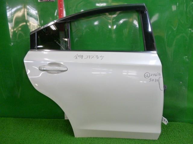 ประตูกลางขวา R ASSY (Legacy) อะไหล่แท้ ชิ้นส่วนอื่นๆ 60409AL0009P