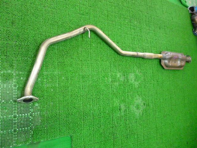 ท่อไอเสียศูนย์ (Forester) อะไหล่แท้ท่อไอเสีย 44200SJ080