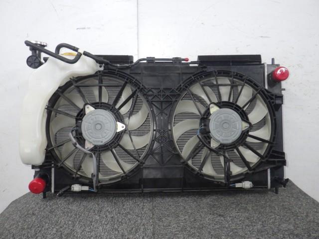 หม้อน้ำ(Impreza) อะไหล่แท้หม้อน้ำ 45122FL000