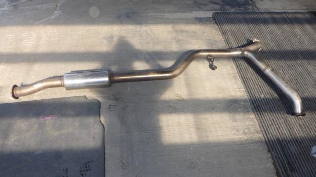 ท่อไอเสียศูนย์ท่อไอเสีย (Legacy) Muffler
