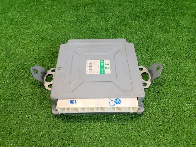 คอมพิวเตอร์เครื่องยนต์ DENSO (Forester) คอมพิวเตอร์อะไหล่แท้ 22611AG572