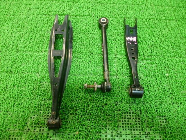 อาร์มล่างซ้าย R (Impreza) อะไหล่แท้ อะไหล่ช่วงล่างอื่นๆ 20250FL001,903120003,20250FL040