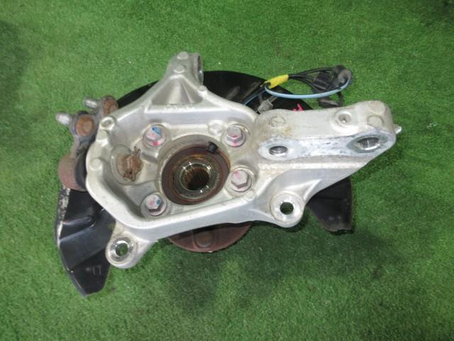 ดุมข้อเหวี่ยง F ขวา ASSY (Impreza) อะไหล่แท้ อะไหล่ช่วงล่างอื่นๆ 28311FL000