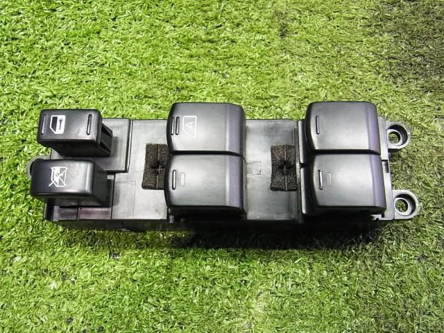 สวิตช์กระจกไฟฟ้า(Legacy) อะไหล่แท้ อุปกรณ์ไฟฟ้าอื่นๆ 83071AJ000