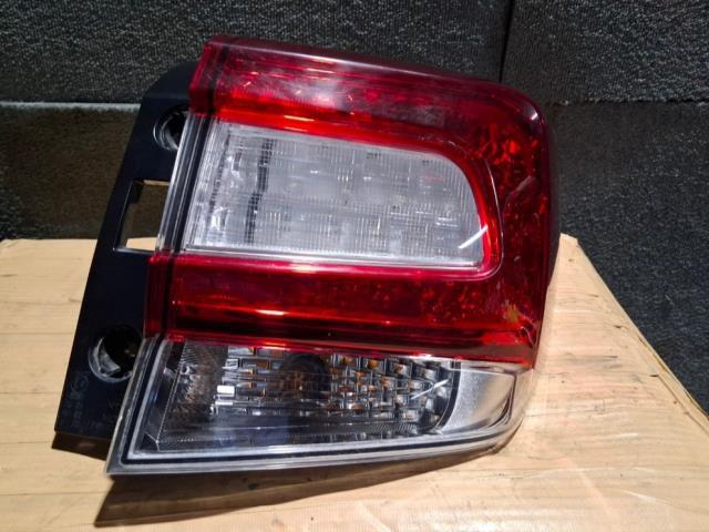 ไฟท้ายขวา(Impreza) อะไหล่แท้ เลนส์ท้าย 84912FL041