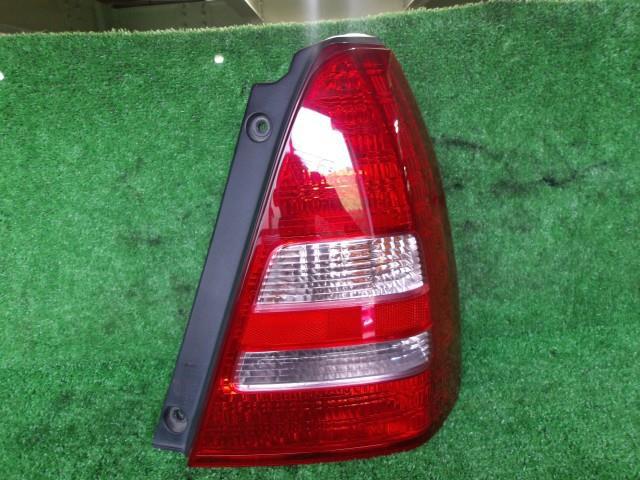 ไฟท้ายขวา Koito (Forester) เลนส์ท้ายแท้ 84201SA100