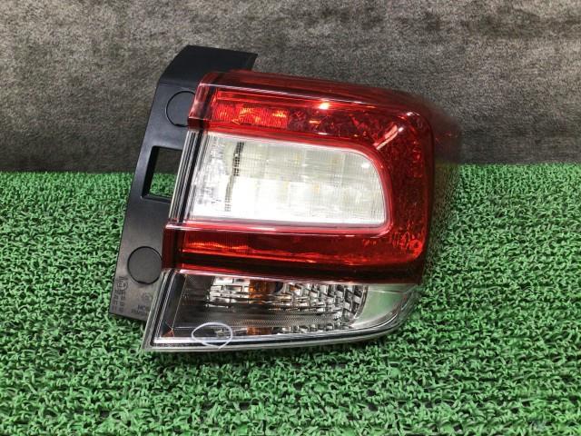 ไฟท้ายขวา(Impreza) อะไหล่แท้ เลนส์ท้าย 84912FL041